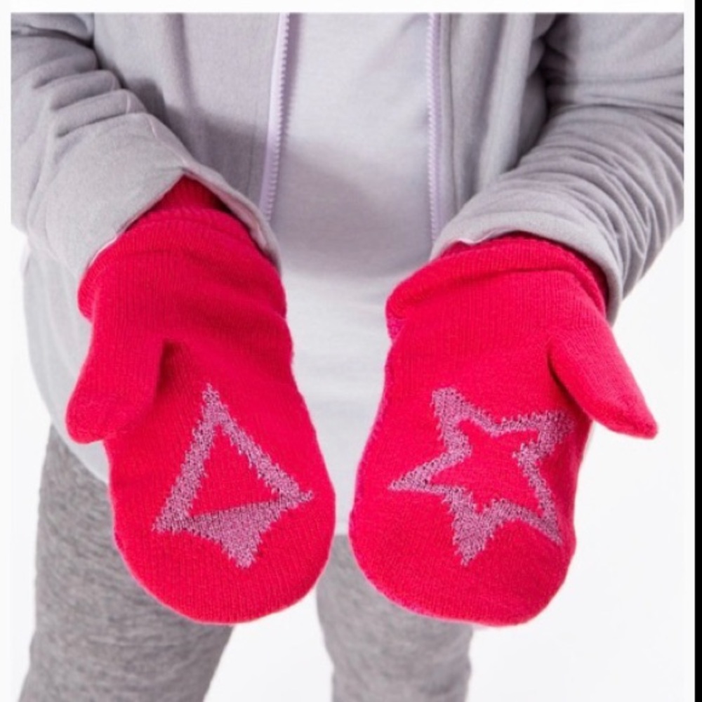 NWT Ivivva Naturally Nice Mittens